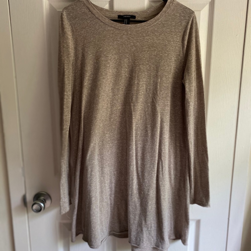 Forever 21 Long sleeve flowy dress